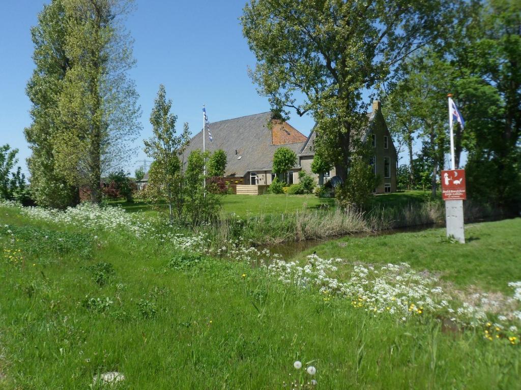 Bed And Breakfast Lutje Lollum Franeker Dış mekan fotoğraf